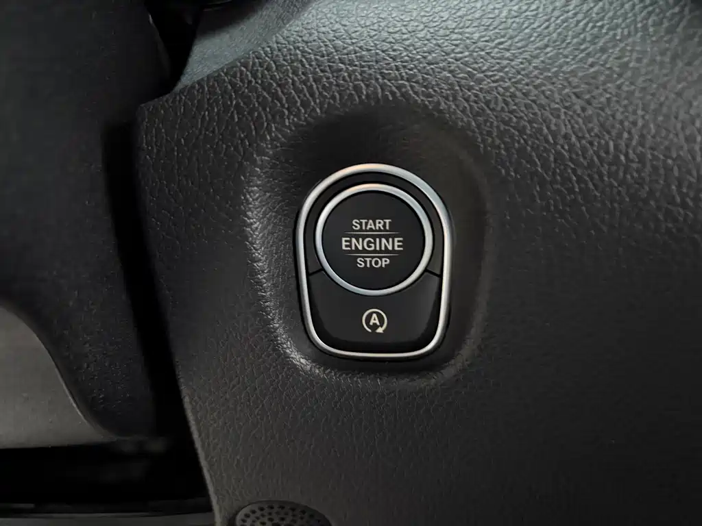 Mercedes-Benz Vito 2025 — фото 15