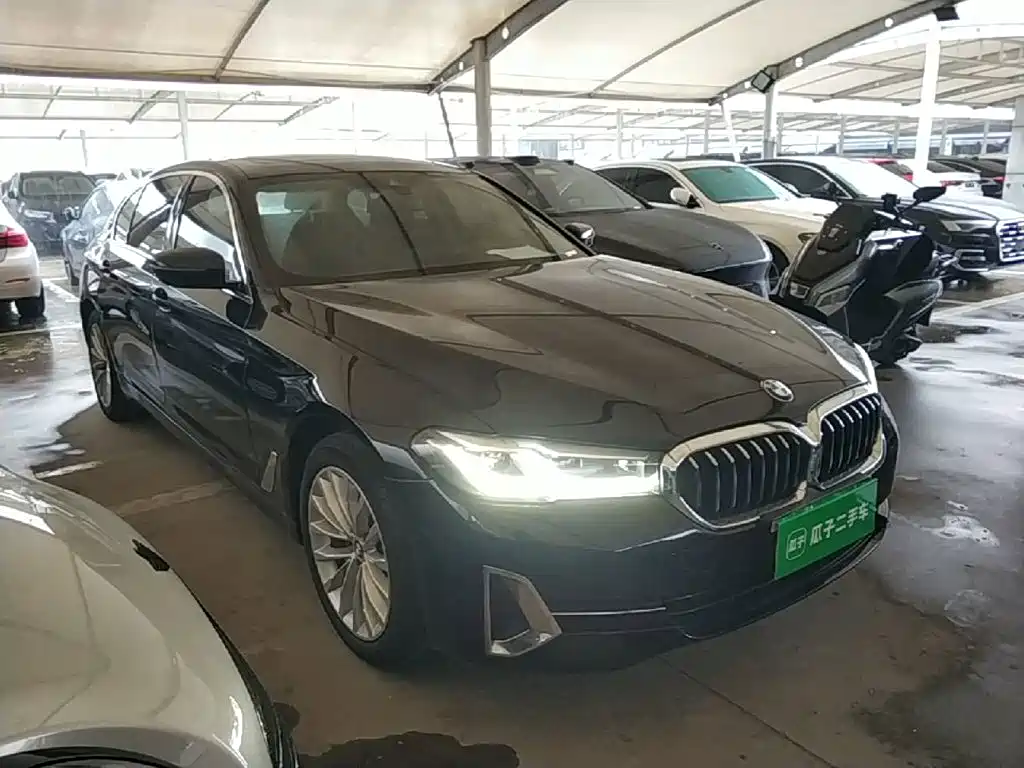 BMW 5 Series 2022