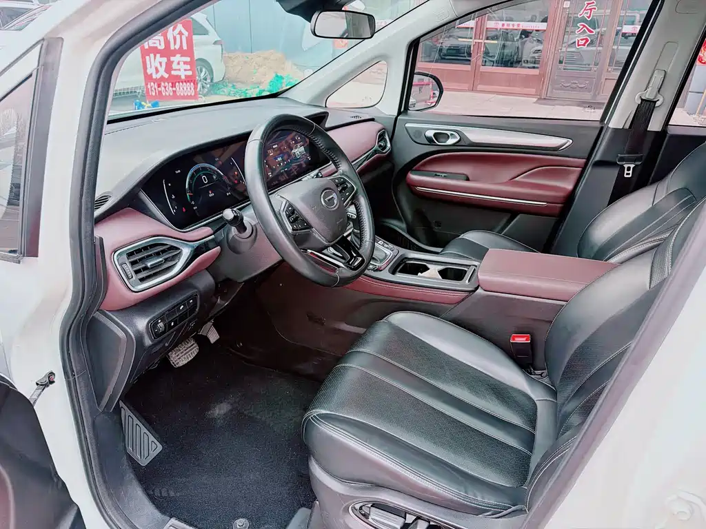 GAC Motor Trumpchi M6 2021 — фото 7