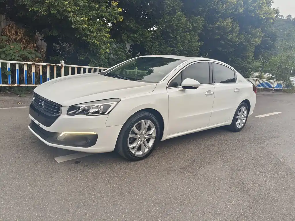 Peugeot 508 2016 — фото 1