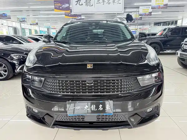 Lynk & Co 01 2019
