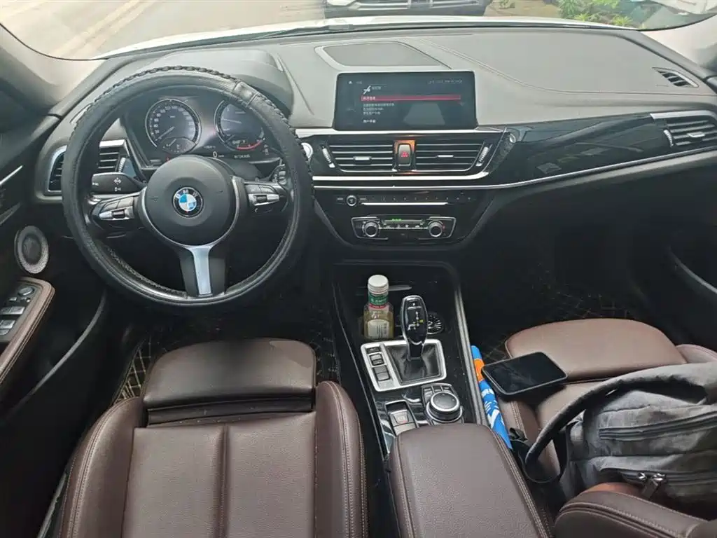 BMW 1 Series 2021 — фото 10