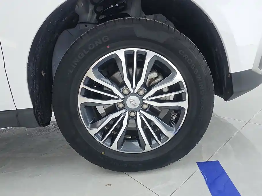 Geely Vision X6 2019