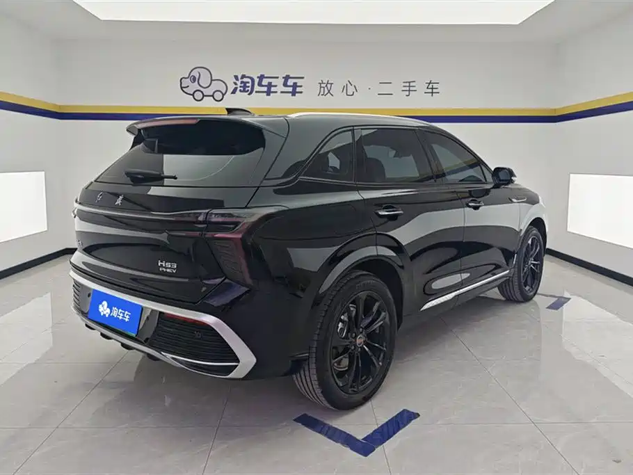 Hongqi HS3 PHEV 2026 — фото 3