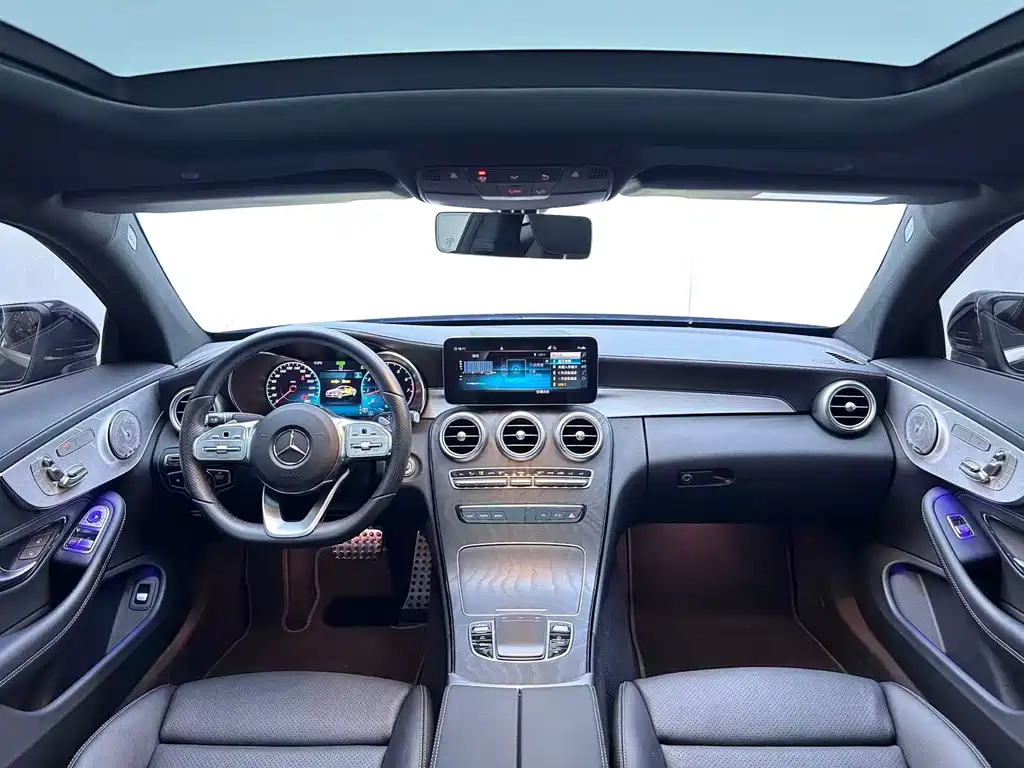 Mercedes-Benz C-Class 2022 — фото 12