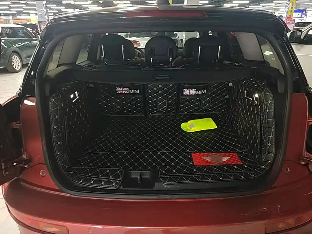 MINI Clubman 2020 — фото 19