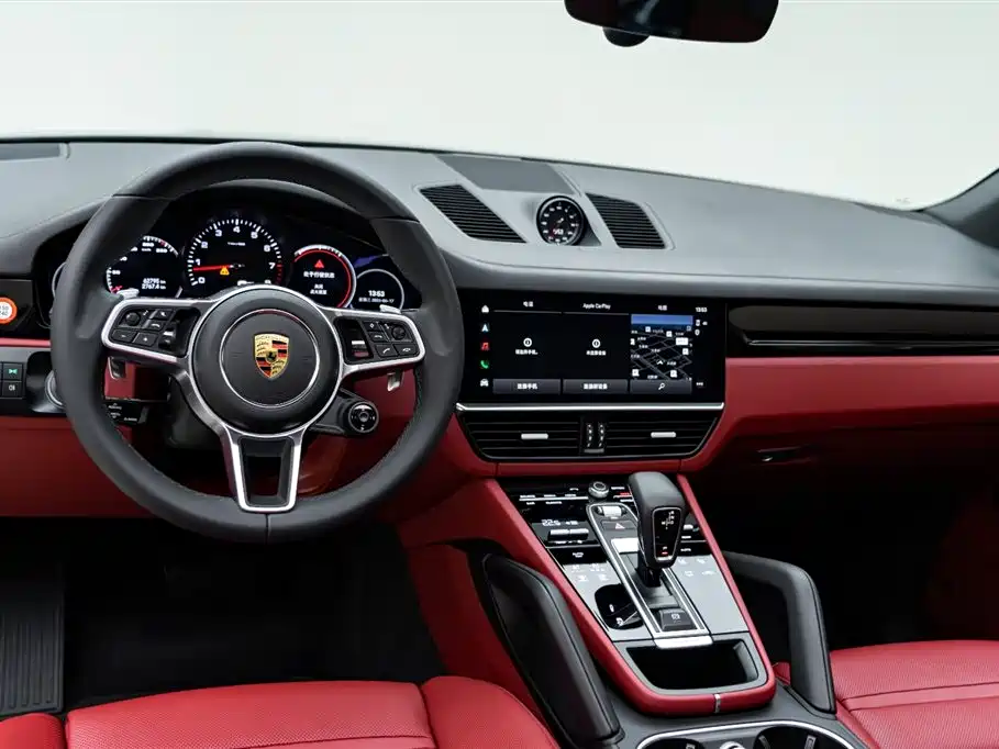 Porsche Cayenne 2022 — фото 12