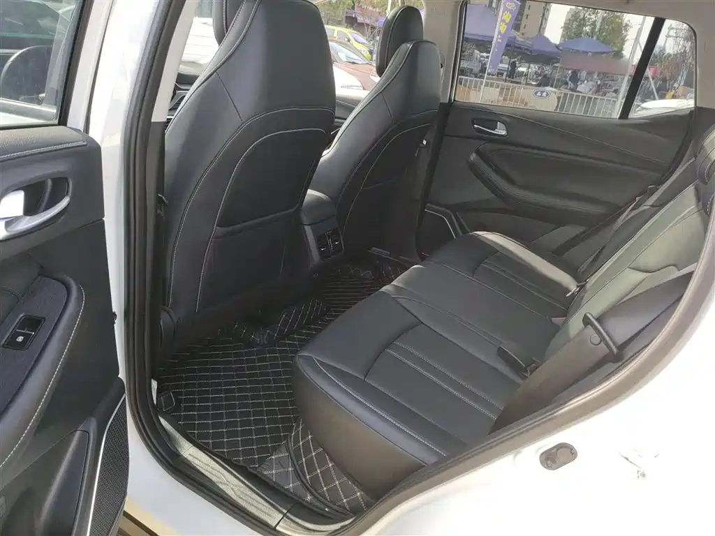 GAC Motor Trumpchi GS4 2023 — фото 13