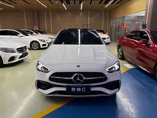Mercedes-Benz C-Class 2022