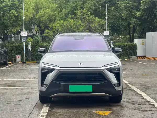 NIO ES8 2020