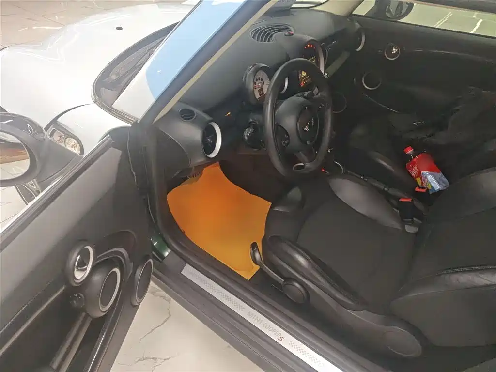 MINI Clubman 2014 — фото 12