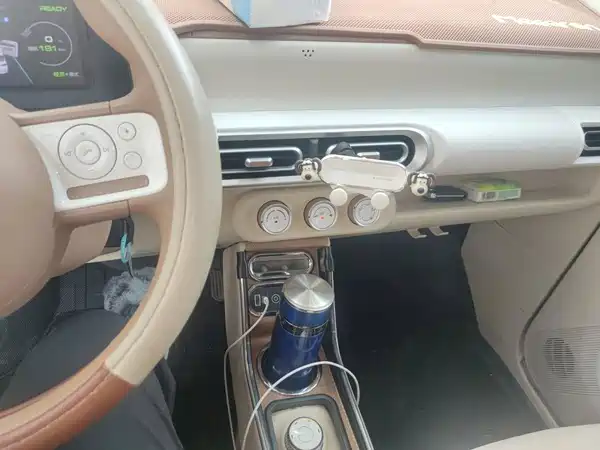 Wuling Hongguang MINIEV 2025