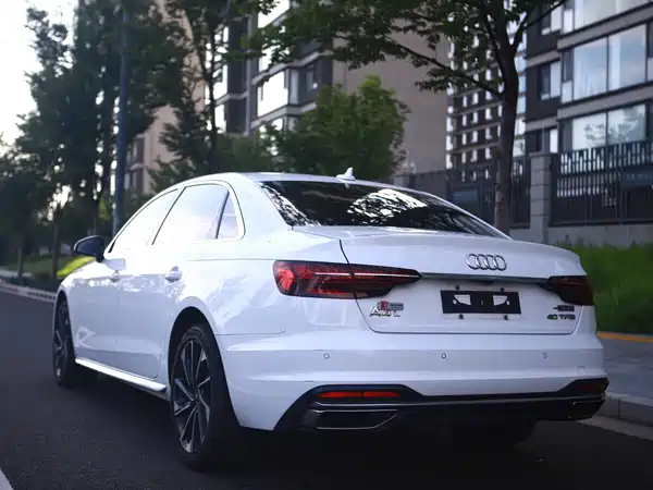 Audi A4L 2022