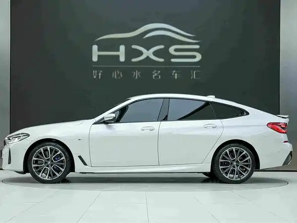 BMW 6 Series GT 2025
