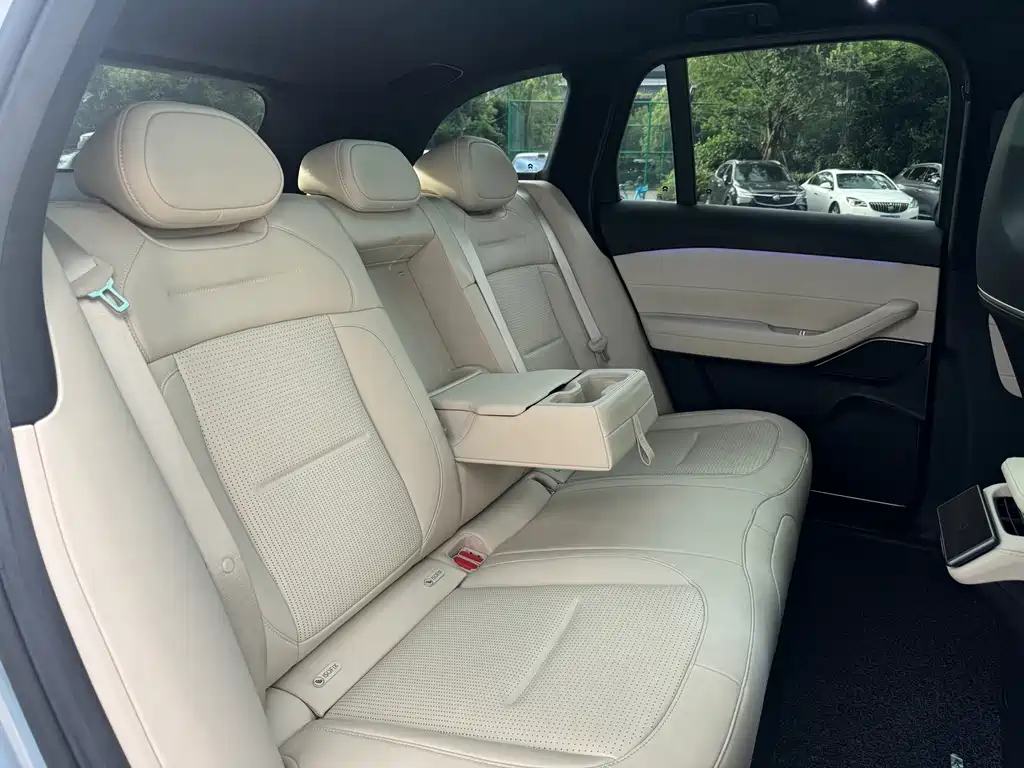 NIO ES6 2024 — фото 18
