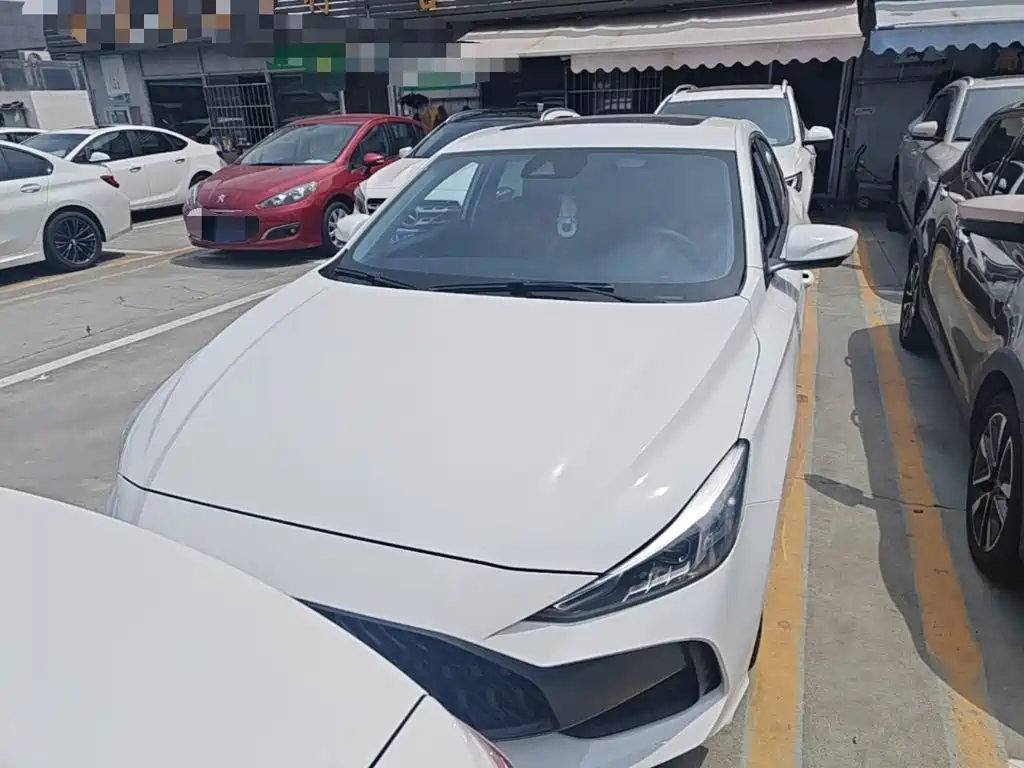 MG 5 2022