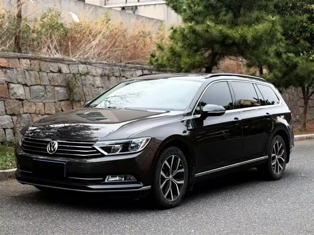 Volkswagen Viloran 2018 — фото 2