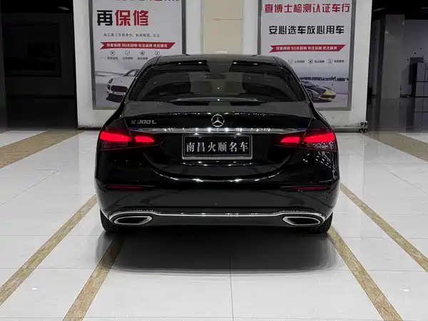 Mercedes-Benz E-Class 2022