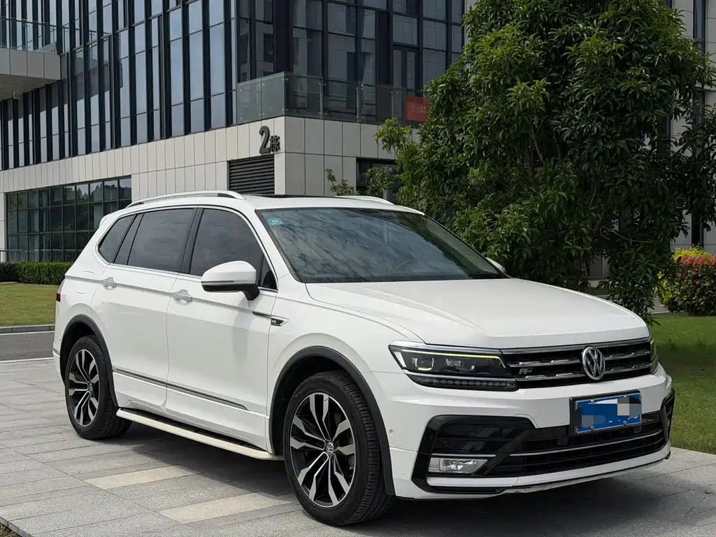 Volkswagen Tiguan L 2019 — фото 3