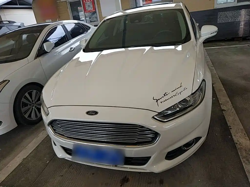 Ford Mondeo 2015 — фото 3