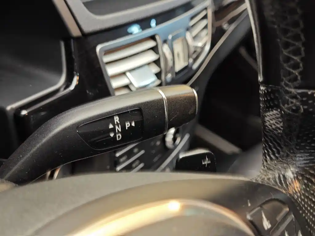 Mercedes-Benz E-Class 2015 — фото 15