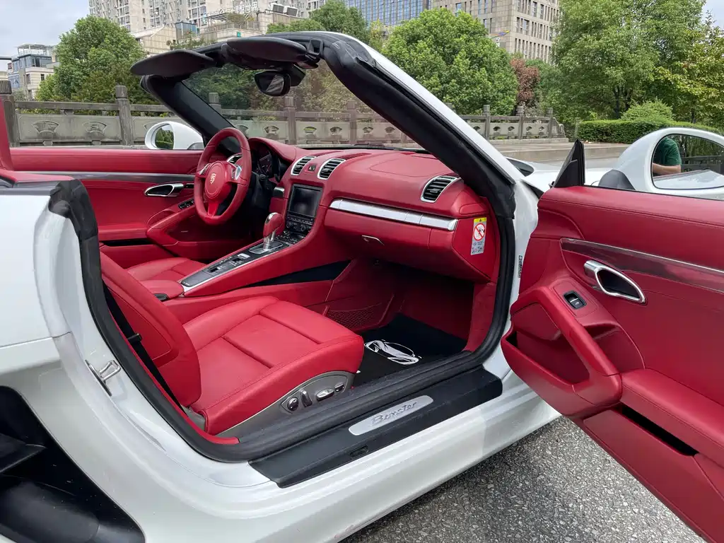 Porsche Boxster 2015 — фото 12