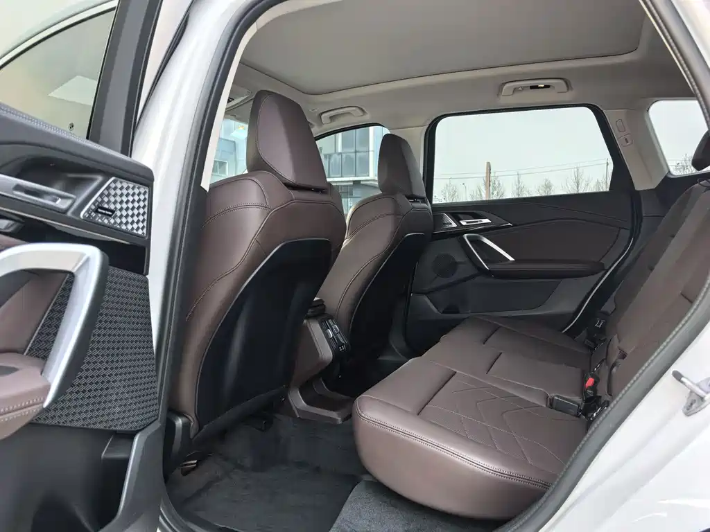 BMW X1 2025 — фото 10