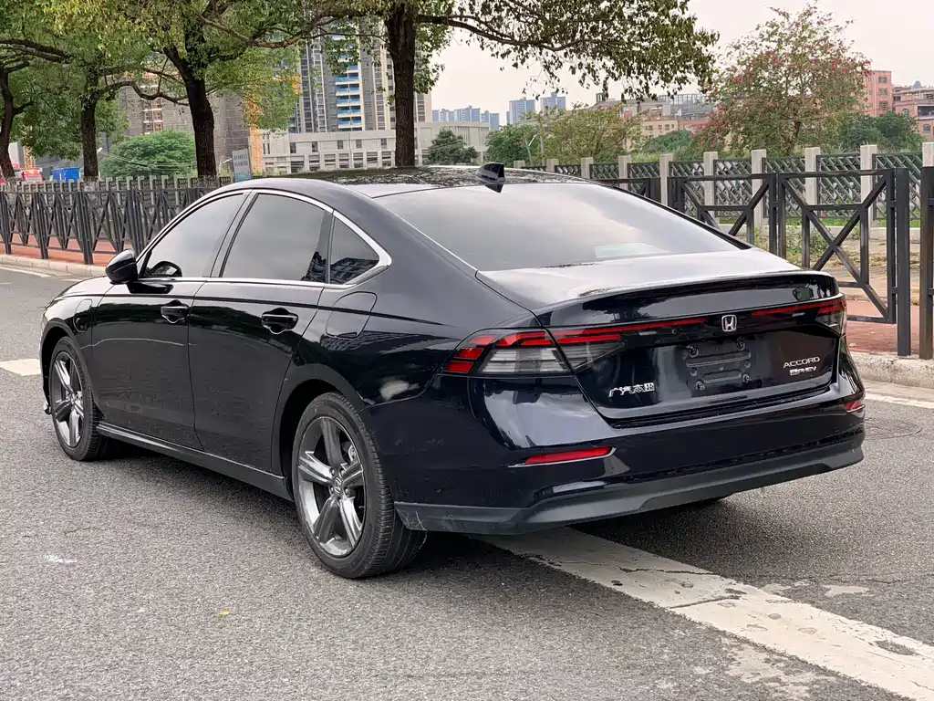 Honda Accord New Energy 2025 — фото 4