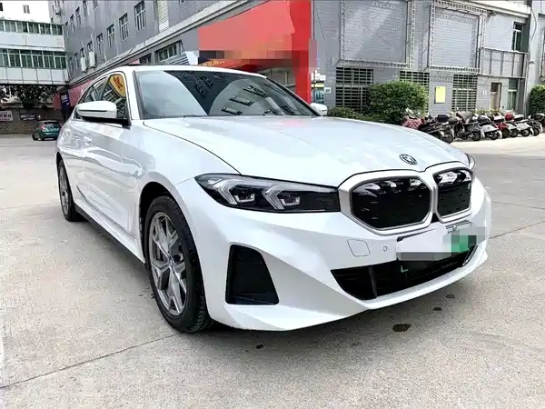 BMW i3 2023