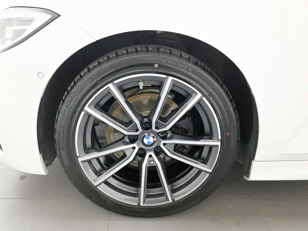 BMW 3 Series 2020 — фото 17