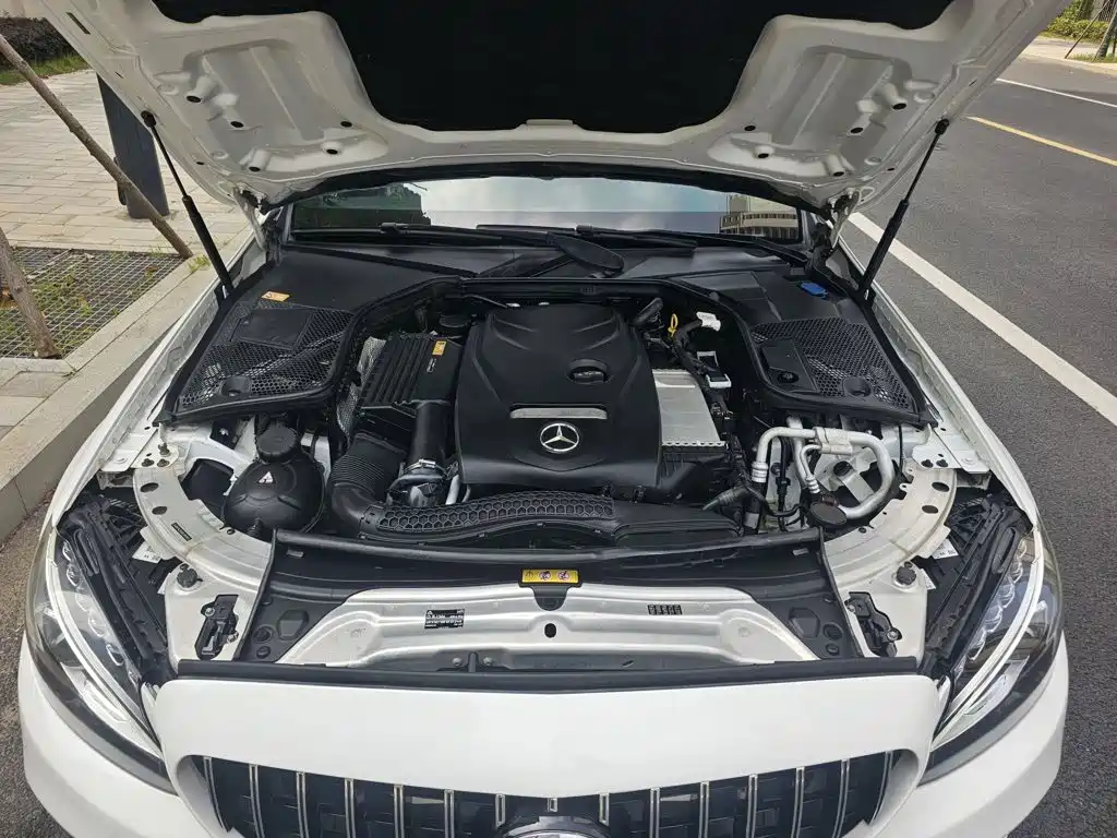 Mercedes-Benz C-Class 2015 — фото 20