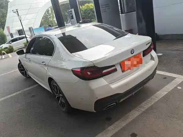 BMW 5 Series 2022