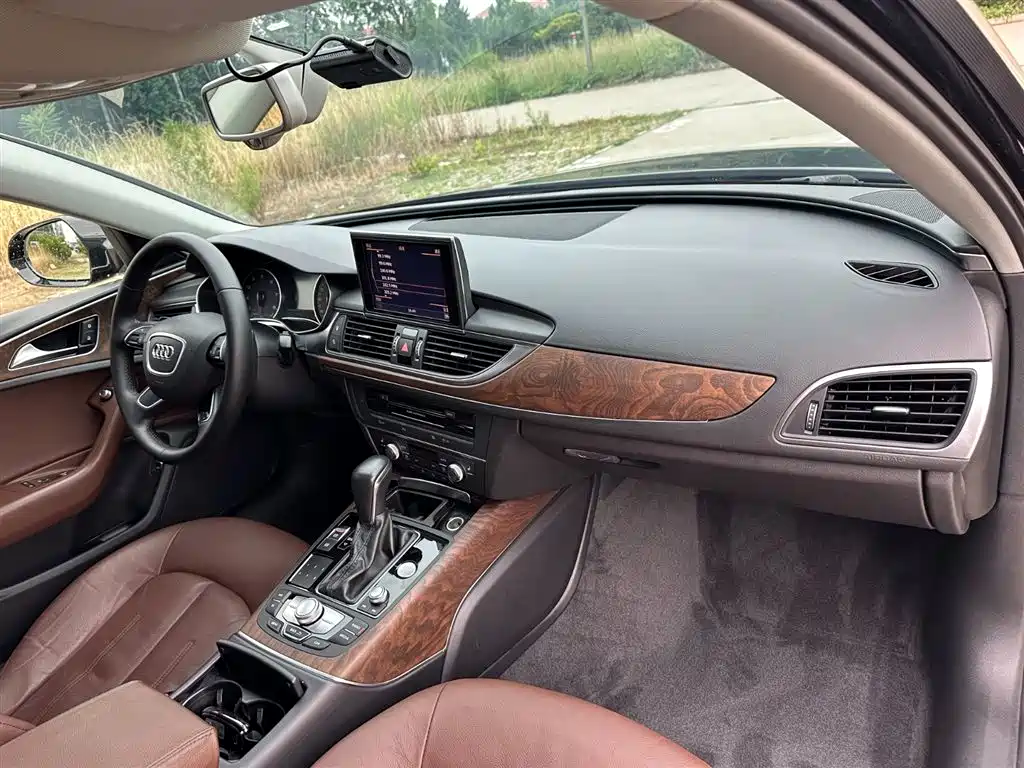 Audi A6L 2018 — фото 18