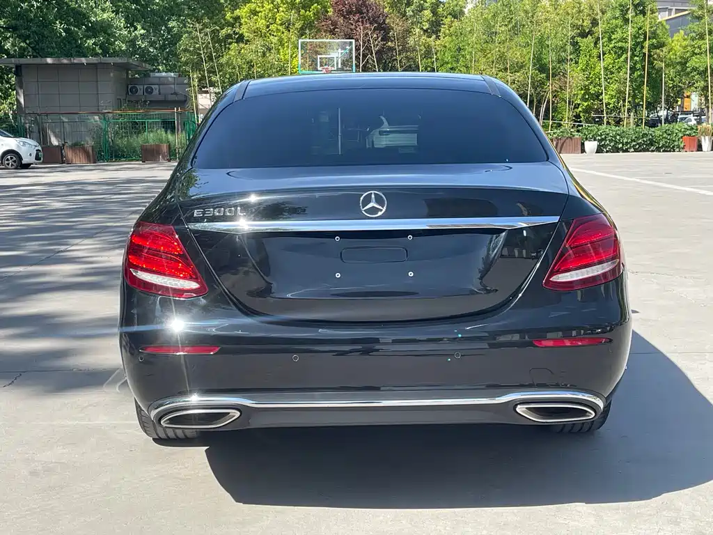 Mercedes-Benz E-Class 2018 — фото 5