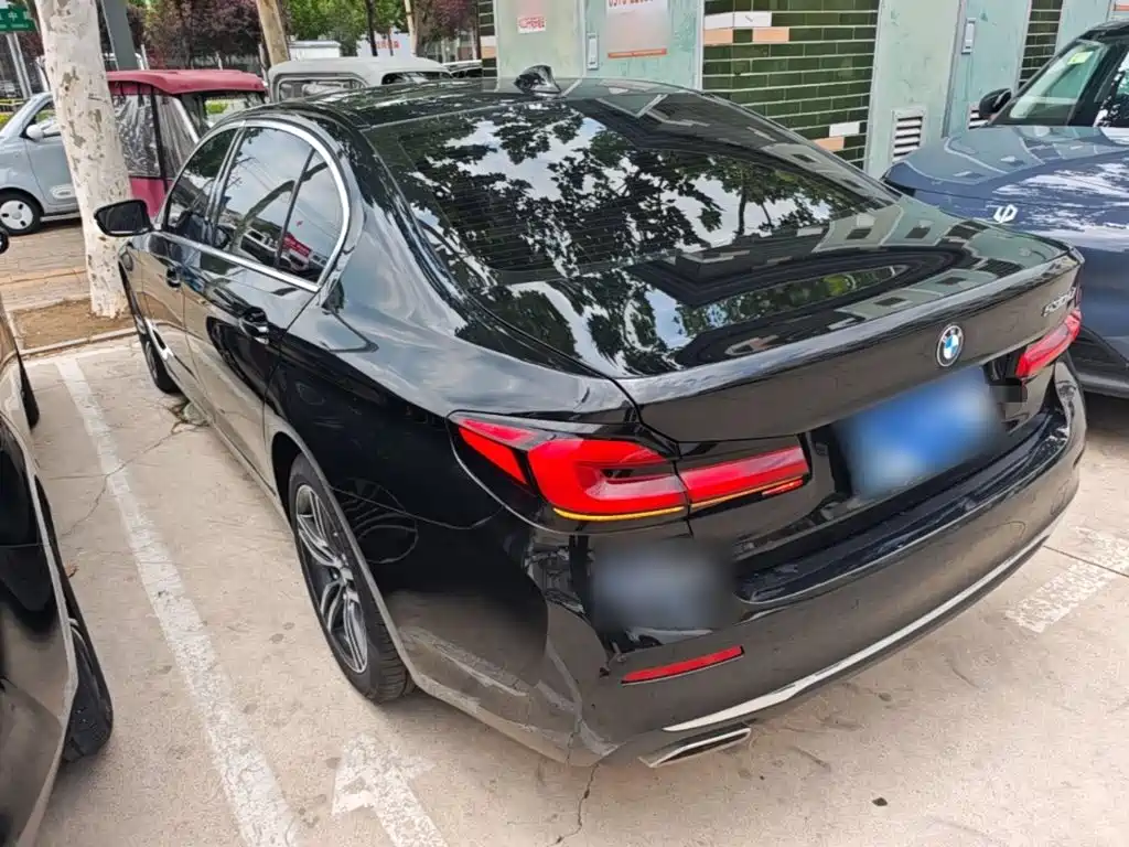 BMW 5 Series 2023