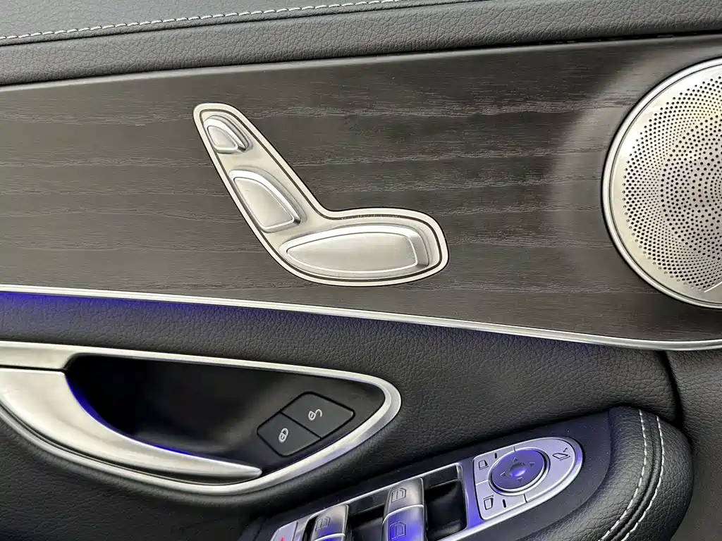 Mercedes-Benz C-Class 2021 — фото 15