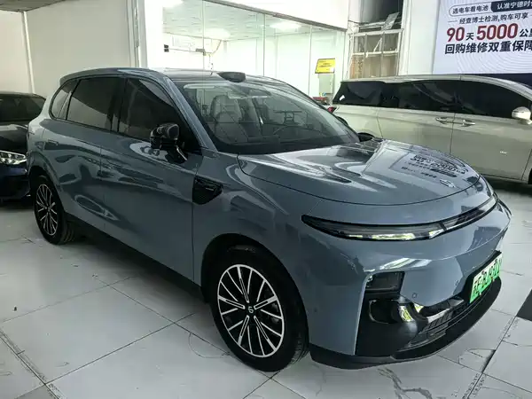 Leapmotor B10 2025