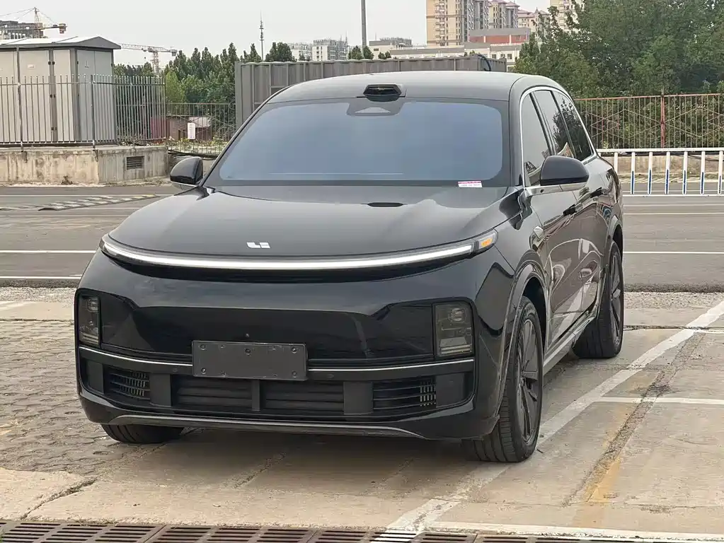 Li Auto Li L8 2024
