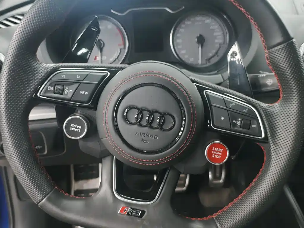 Audi S3 2015 — фото 9