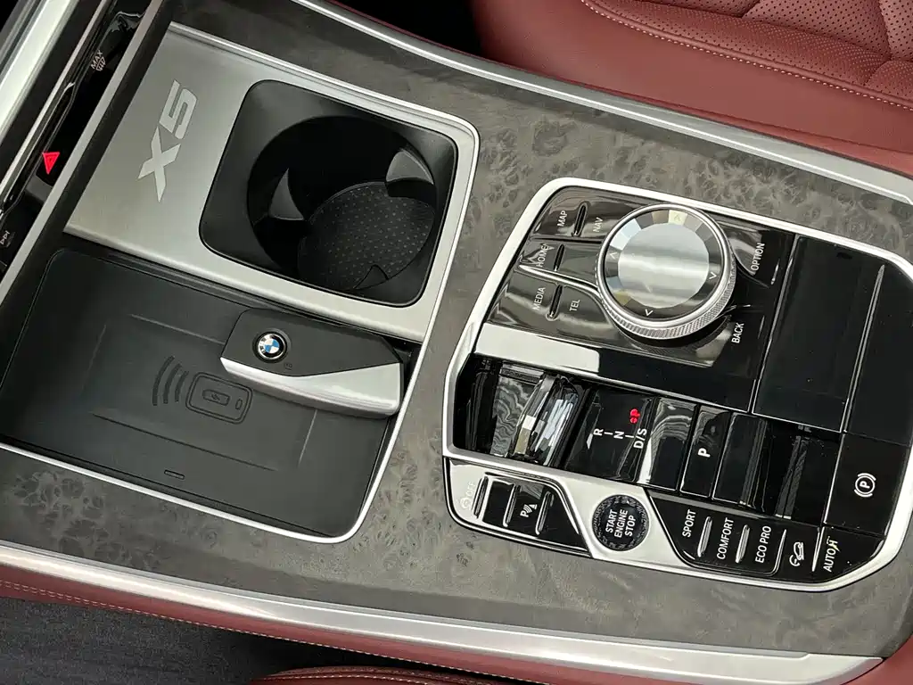 BMW X5 2025 — фото 20