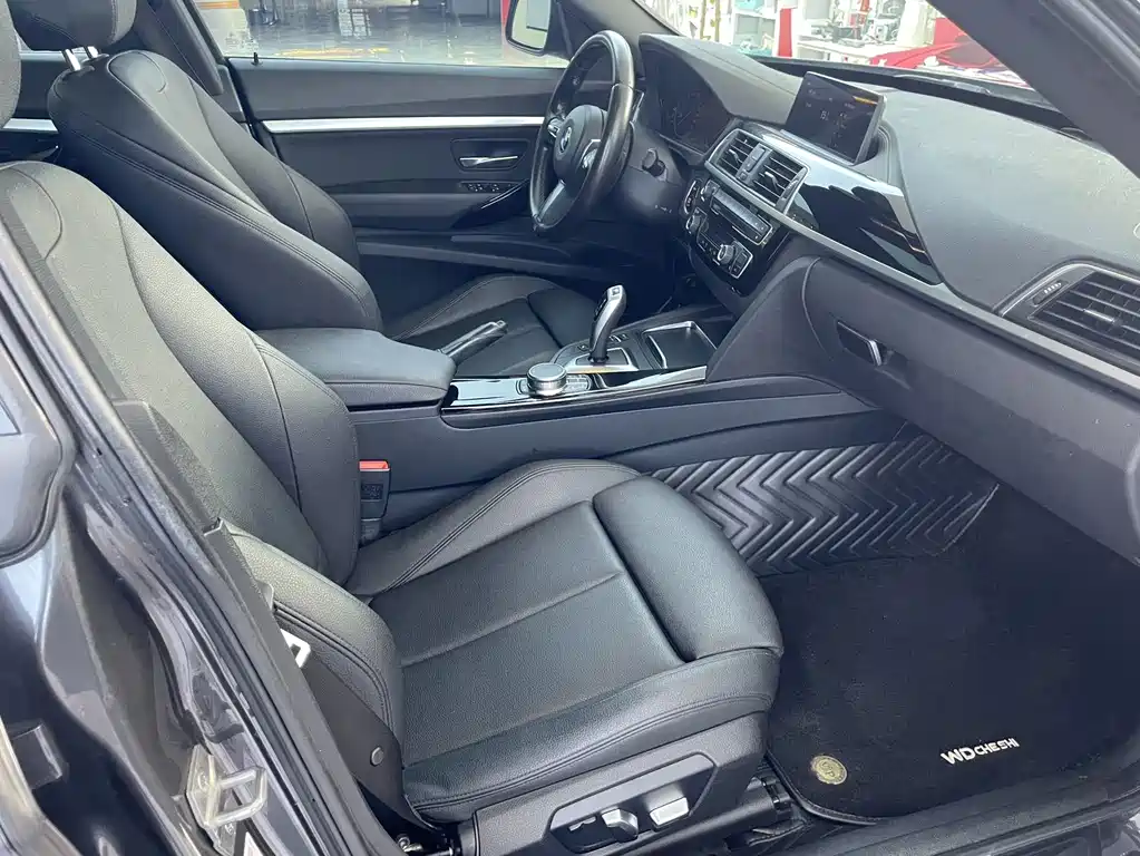 BMW 3 Series GT 2020 — фото 19