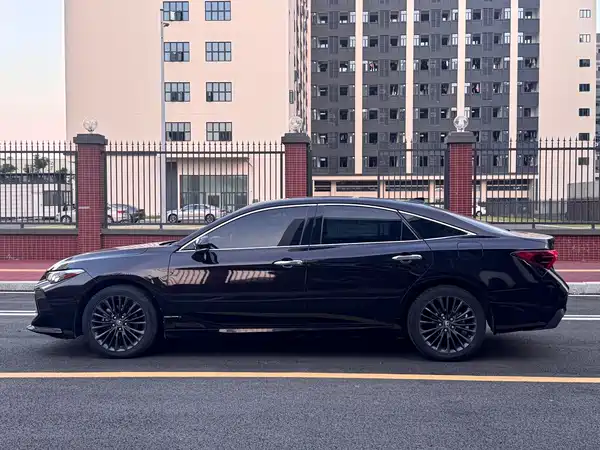 Toyota Avalon 2020