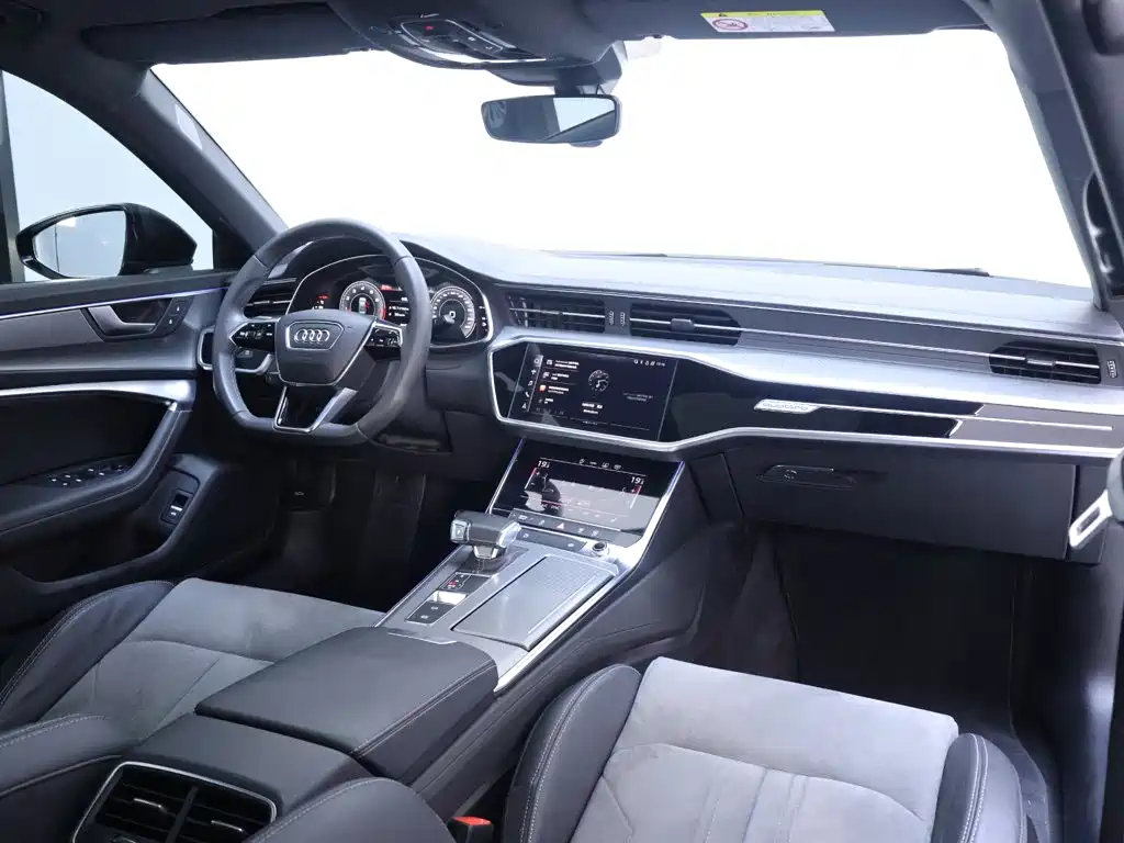Audi A6L 2021 — фото 20