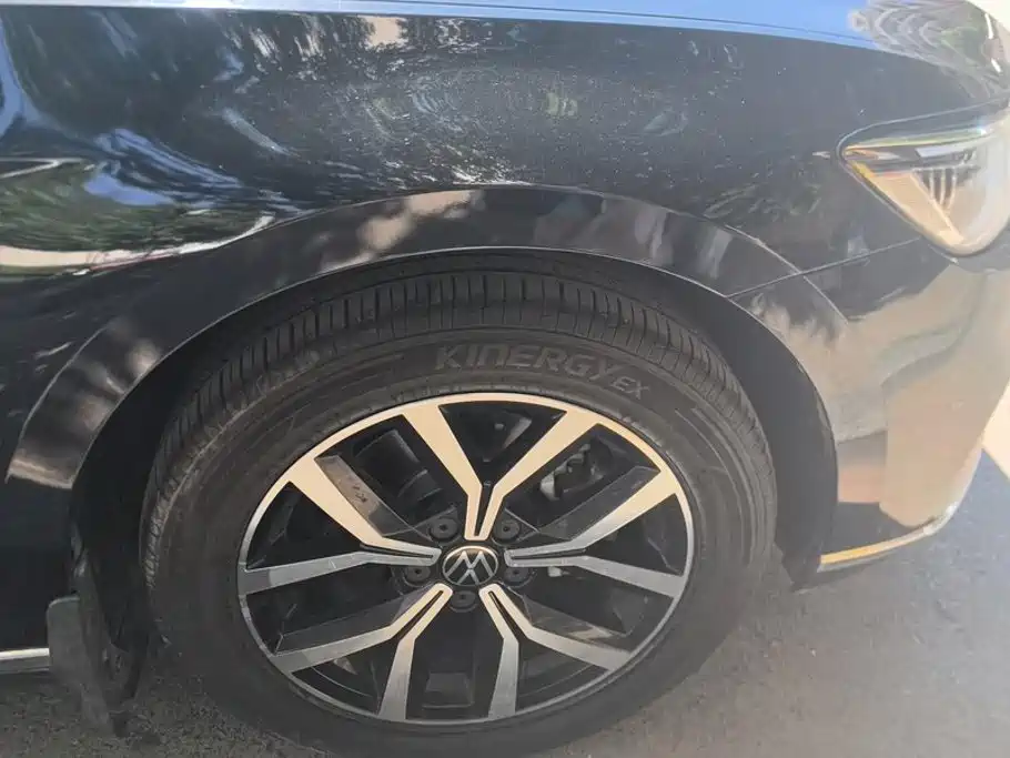 Volkswagen Magotan 2023