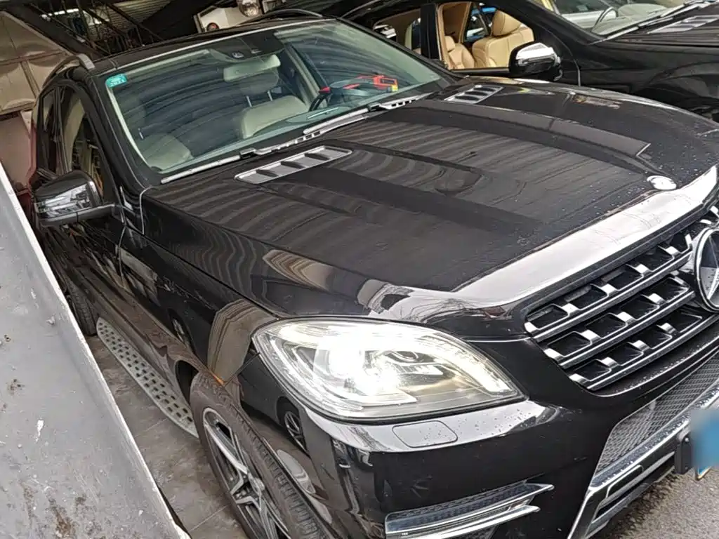 Mercedes-Benz M-Class 2015