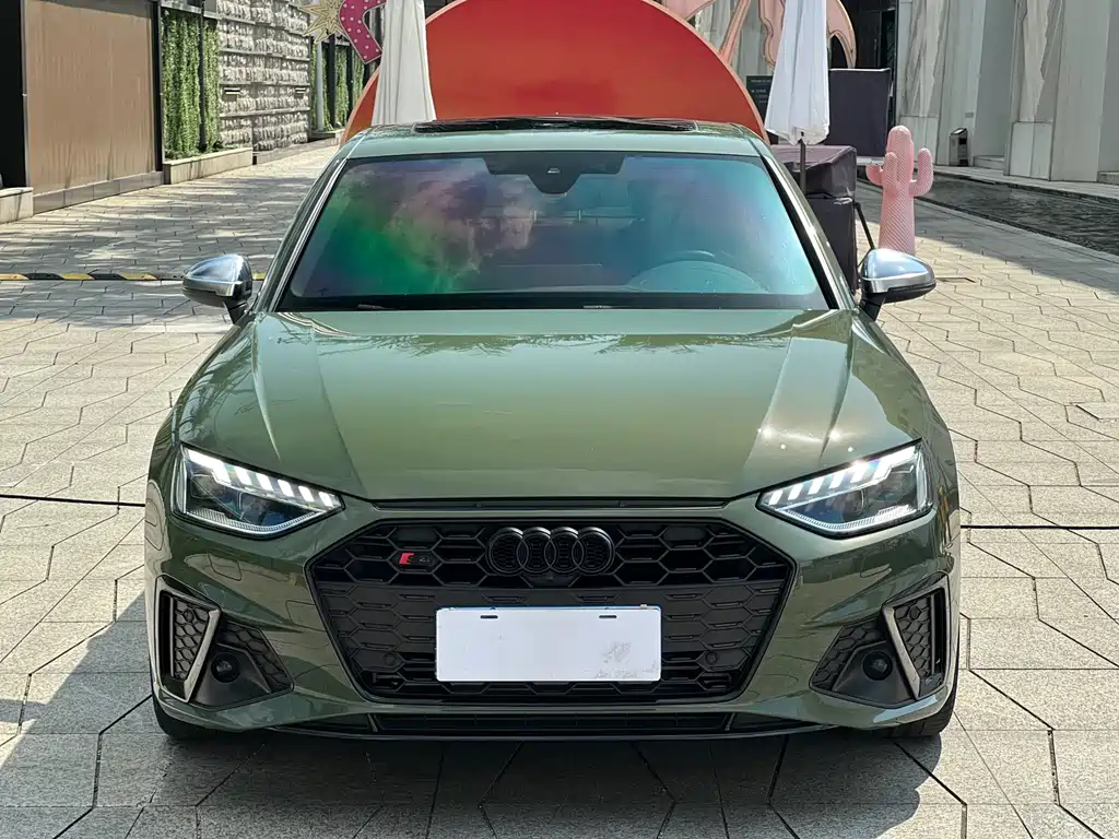 Audi S4 2024