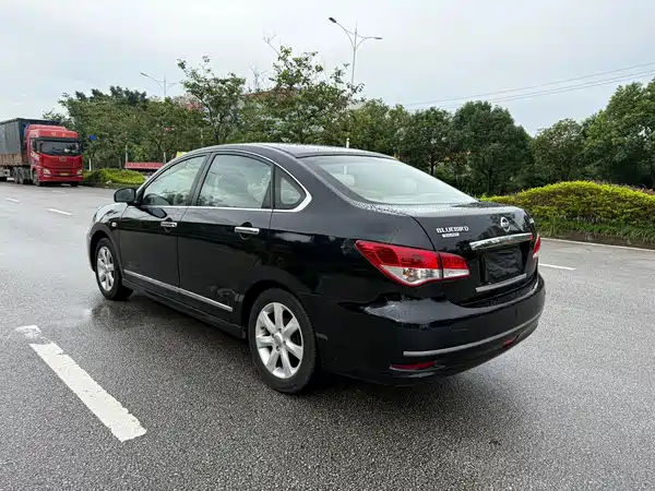 Nissan Sylphy 2012