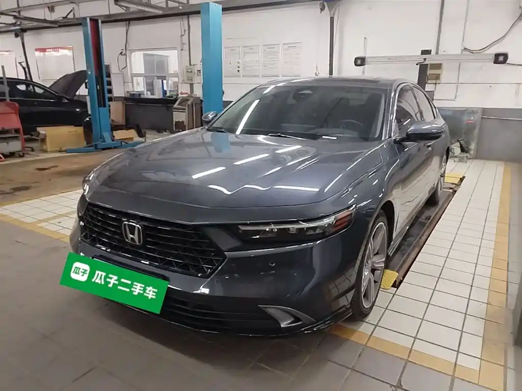 Honda Accord 2023 — фото 1