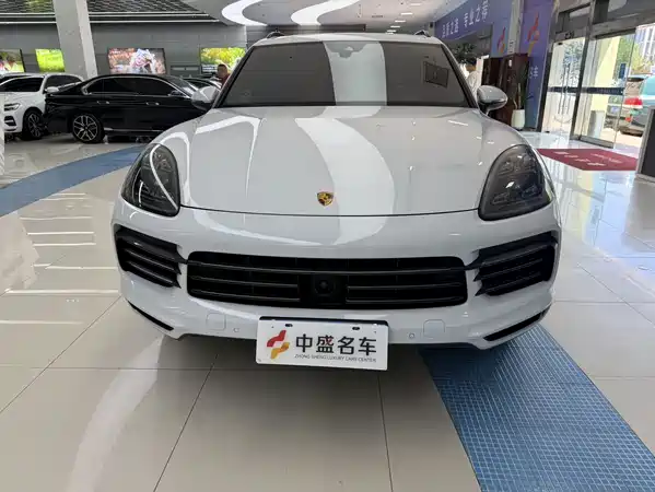 Porsche Cayenne 2023