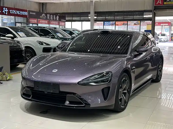 Xiaomi SU7 2025